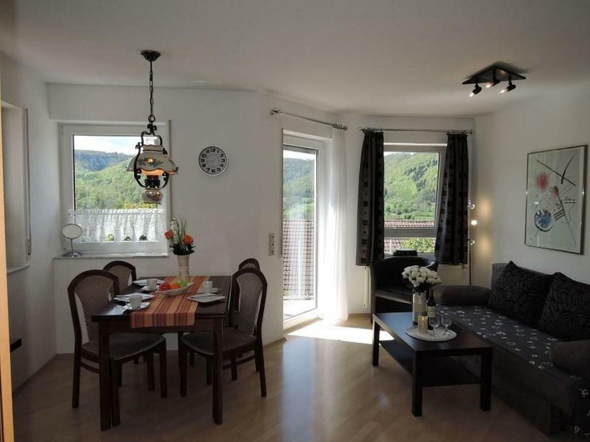 Haus Eisele Apartamento Bad Urach Exterior foto